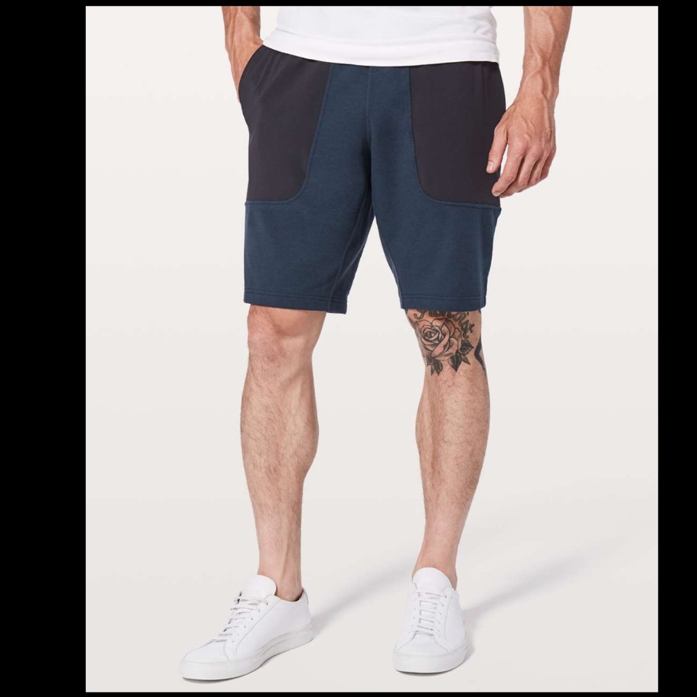 Lululemon city commute short NWOT